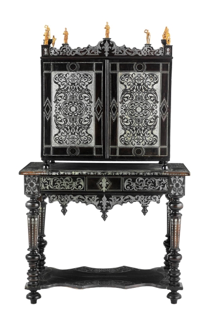 Home Carousel, Figure 13, Total 30 Figures