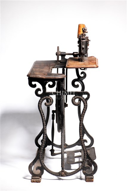 Bradbury Sewing Machine Collection Image, Figure 7, Total 13 Figures