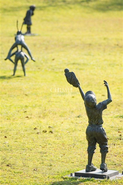 The Catch Collection Image, Figure 6, Total 14 Figures