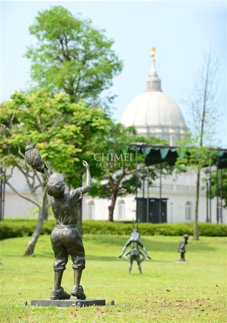 The Catch Collection Image, Figure 3, Total 14 Figures