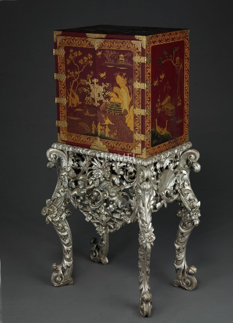 A Charles II Period Red and Gilded-Japanned Cabinet on a Silvered Stand Collection Image, Figure 7, Total 8 Figures