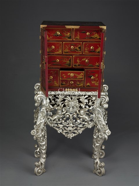 A Charles II Period Red and Gilded-Japanned Cabinet on a Silvered Stand Collection Image, Figure 3, Total 8 Figures