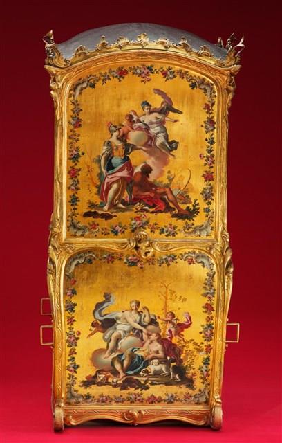 An Italian Neapolitan Ormolu-mounted,Vernis Martin and Gilded Wood Sedan Chair Collection Image, Figure 5, Total 26 Figures