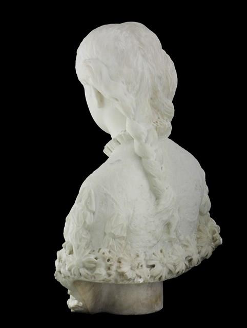 女子半身像，推測為瑪格麗特藏品圖，第5張