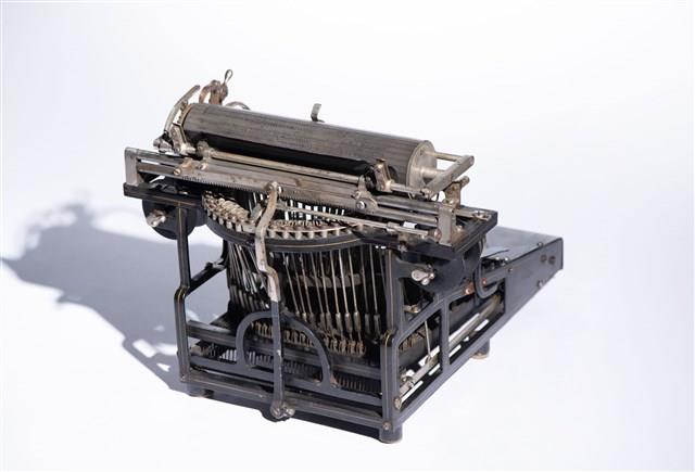 Caligraph No.1 Typewriter Collection Image, Figure 6, Total 14 Figures