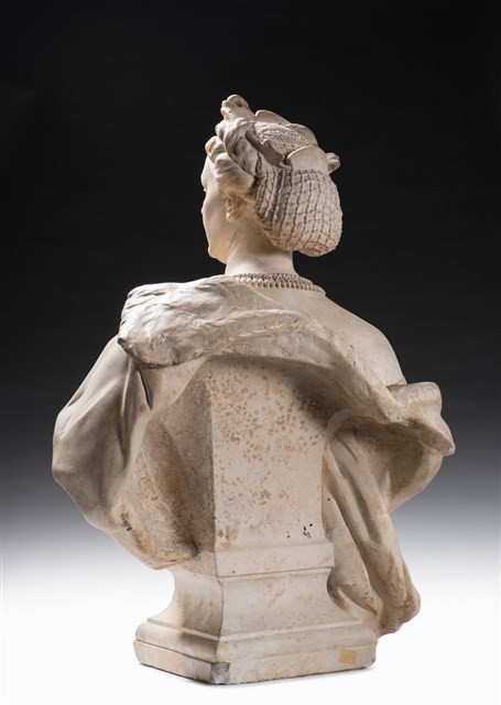 Bust of Princess Mathilde Collection Image, Figure 5, Total 11 Figures