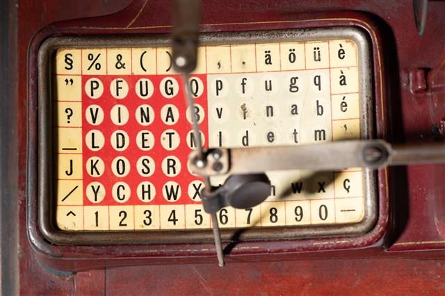 AEG米尼翁2號打字機藏品圖，第10張