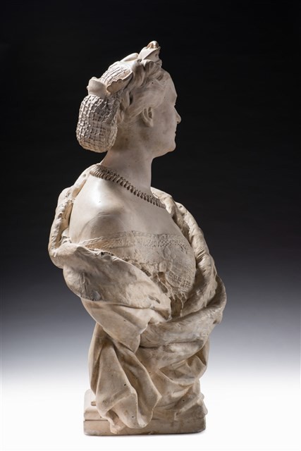 Bust of Princess Mathilde Collection Image, Figure 7, Total 11 Figures