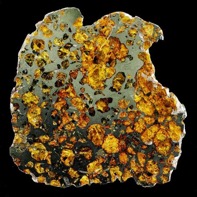 石鐵質隕石藏品圖，第1張