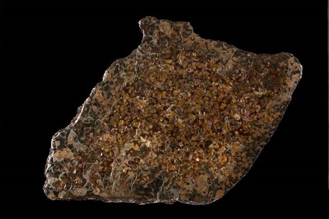 石質隕石藏品圖，第3張