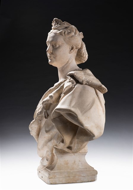 Bust of Princess Mathilde Collection Image, Figure 3, Total 11 Figures