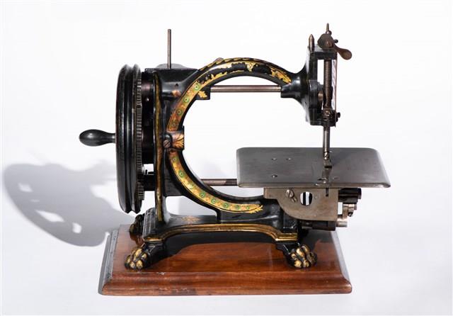 Royal Monarch Sewing Machine Collection Image, Figure 6, Total 11 Figures