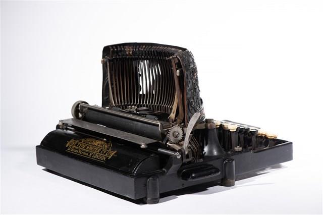 哥倫比亞鎖臂式4號打字機藏品圖，第8張