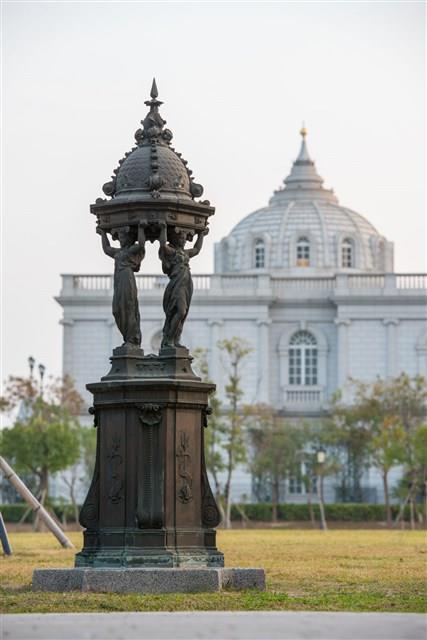 A Bronze Figural Fountain Collection Image, Figure 8, Total 30 Figures