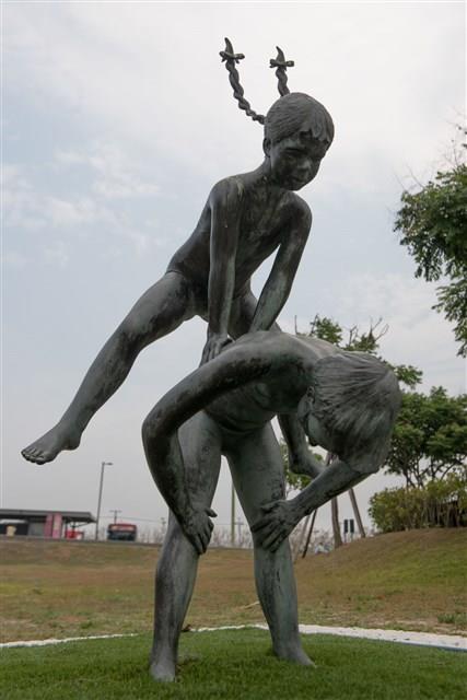 跳馬背藏品圖，第1張