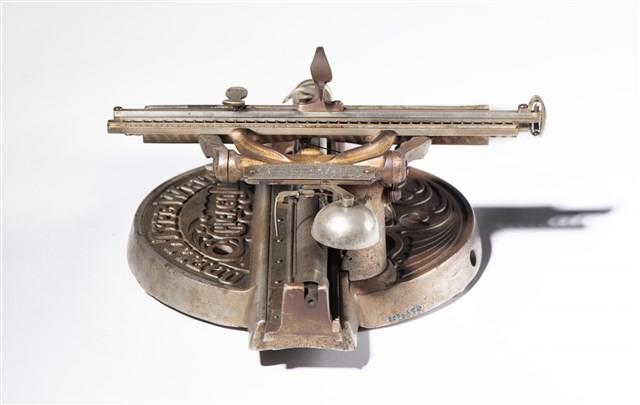 Odell 2 Typewriter Collection Image, Figure 5, Total 13 Figures