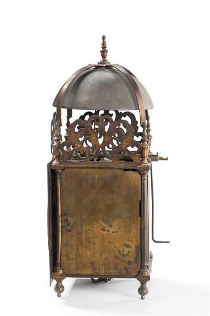 Lantern Clock Collection Image, Figure 8, Total 17 Figures