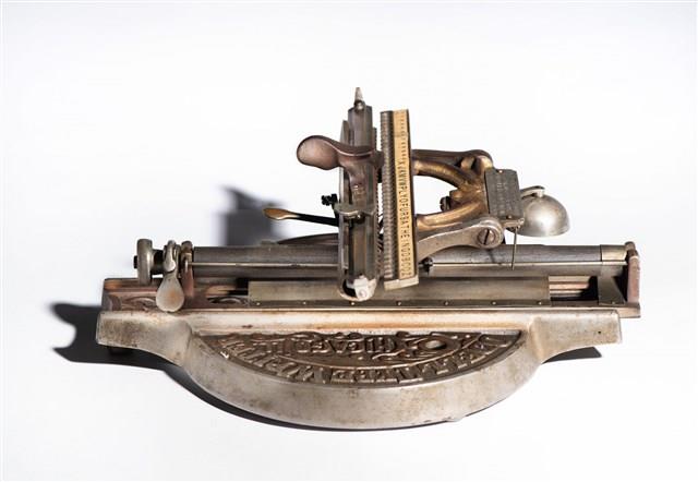 Odell 2 Typewriter Collection Image, Figure 3, Total 13 Figures