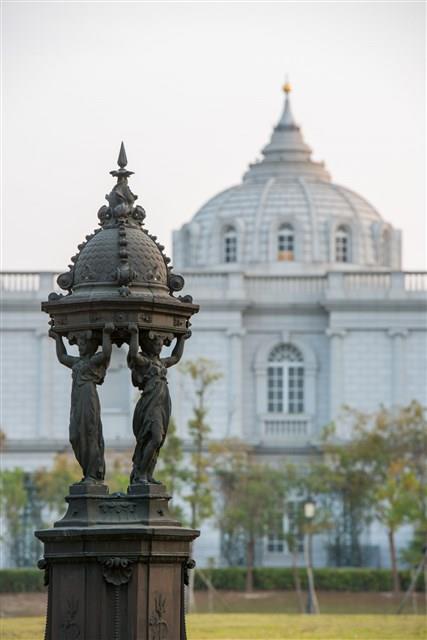 A Bronze Figural Fountain Collection Image, Figure 6, Total 30 Figures