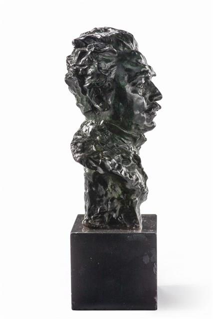 Bust of Henri Becque Collection Image, Figure 17, Total 18 Figures