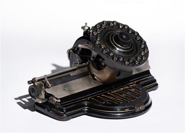 Lambert 2 Typewriter Collection Image, Figure 7, Total 15 Figures