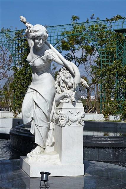The Water Carrier Collection Image, Figure 23, Total 28 Figures