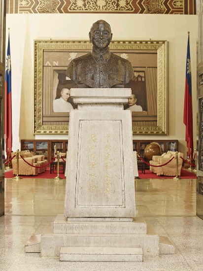 蔣中正總統銅像
