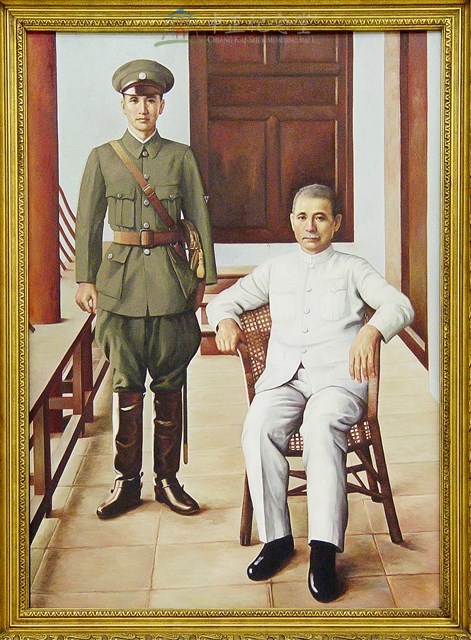 蔣中正總統隨侍國父之影藏品圖，第1張