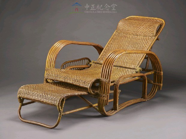 蔣中正總統座椅藏品圖，第3張