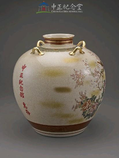 Ceramic Vase (round) with Flower and Bird Designs Collection Image, Figure 5, Total 5 Figures