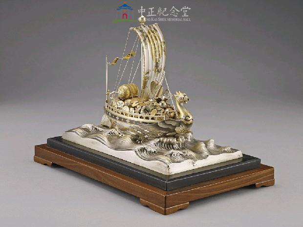 Silver Treasure Boat Collection Image, Figure 4, Total 6 Figures