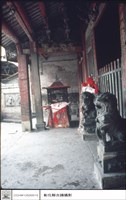 門前右邊藏品圖，第1張