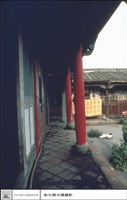 大殿門左觀藏品圖，第1張