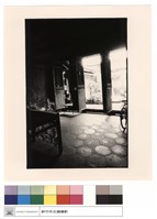 大廳內觀外藏品圖，第1張