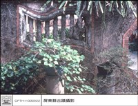 二進右側書卷窗藏品圖，第1張
