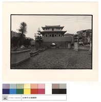 背景藏品圖，第1張