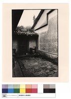 大殿右側觀藏品圖，第1張