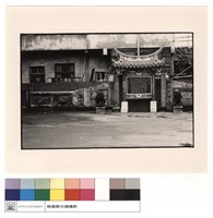 廟外左側石刻藏品圖，第1張