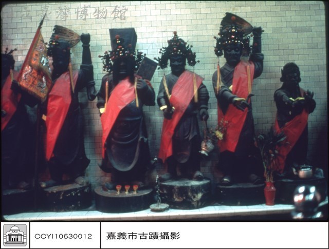 神像(右)藏品圖，第1張