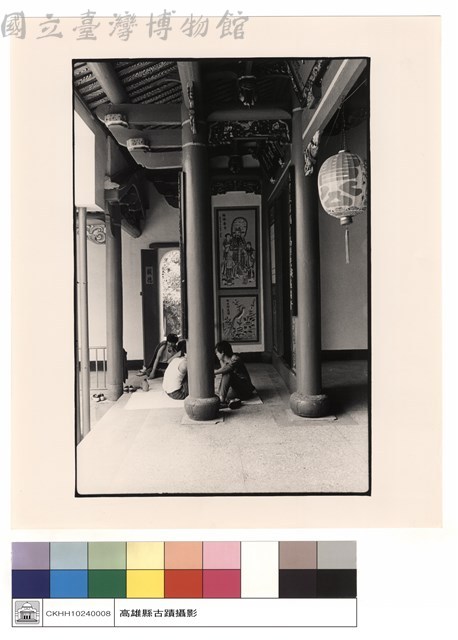 大廳右側川門斗拱藏品圖，第1張
