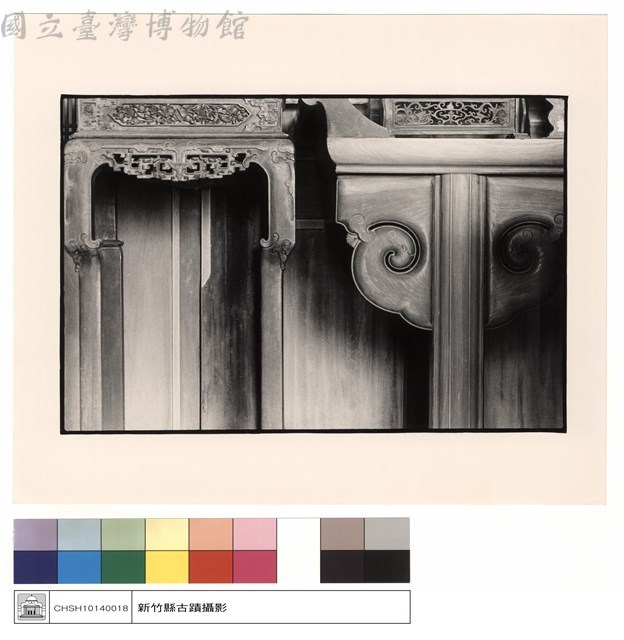 桌子藏品圖，第1張