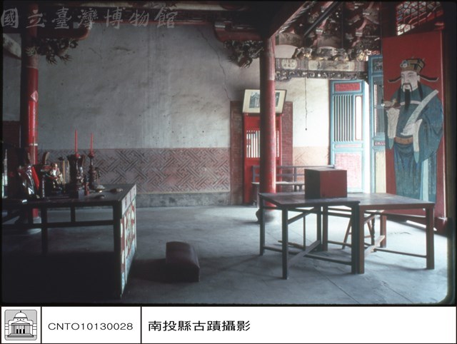 大殿左側藏品圖，第1張