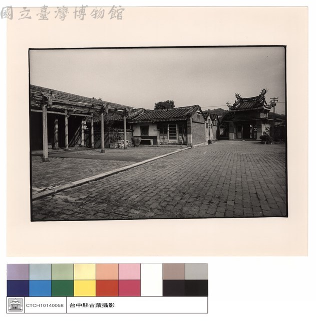 大廳右廂藏品圖，第1張
