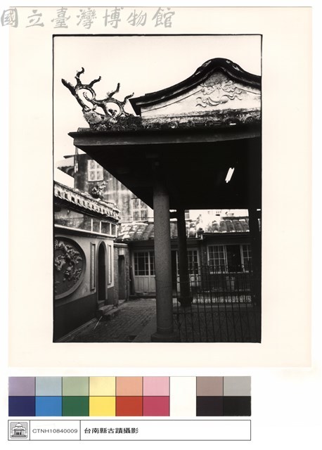 三進拜庭屋頂飾藏品圖，第1張