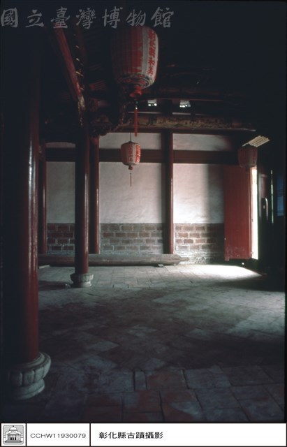 大殿內右觀左藏品圖，第1張