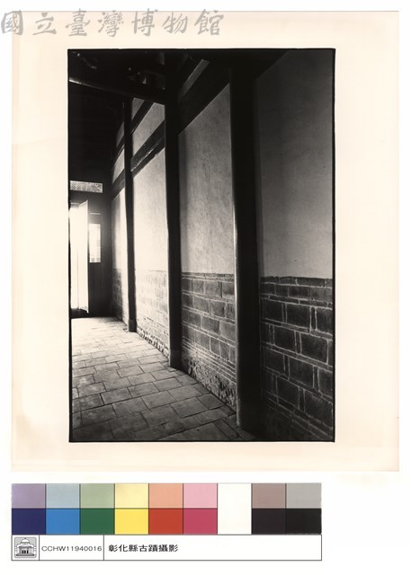 大殿右牆藏品圖，第1張