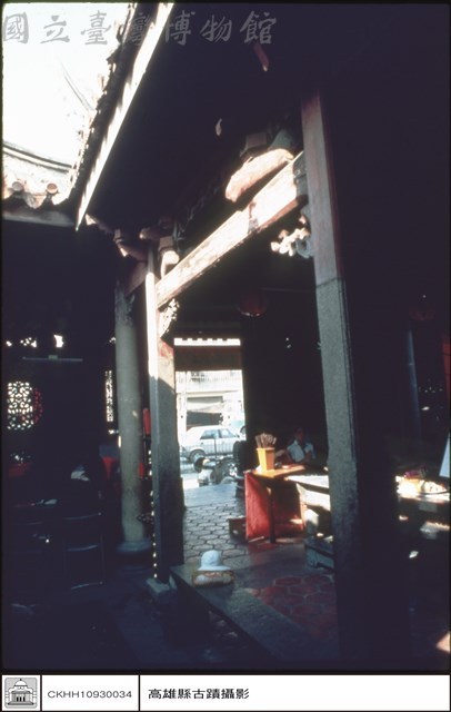 拜庭及大門藏品圖，第1張