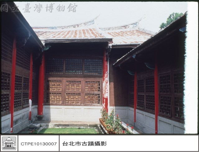 大廳左廂藏品圖，第1張