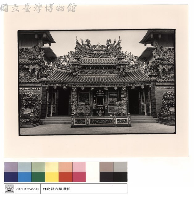 大殿正面藏品圖，第1張