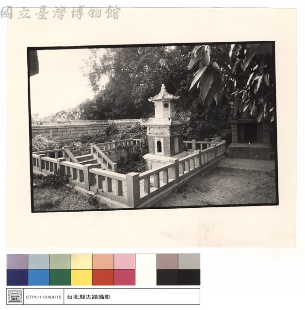 右側視藏品圖，第1張